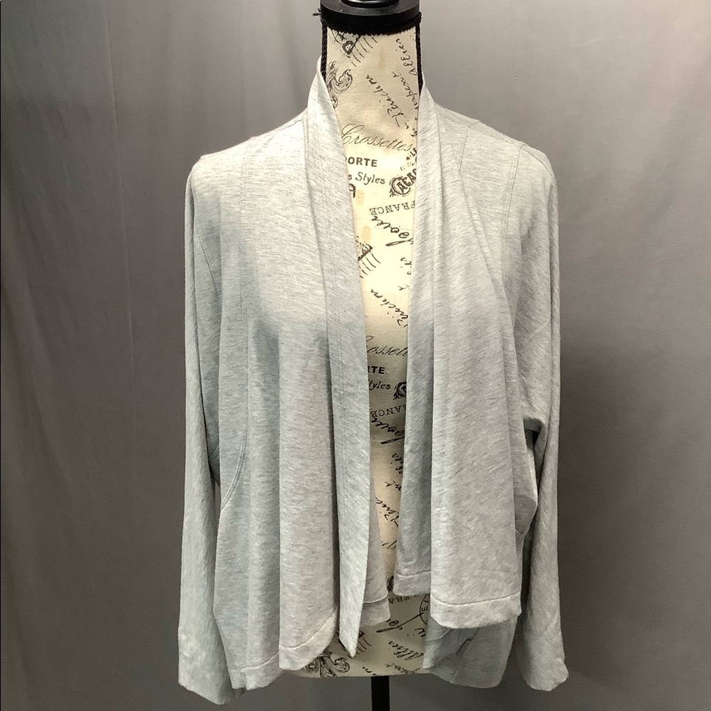 Eddie Bauer ladies lightweight cardigan